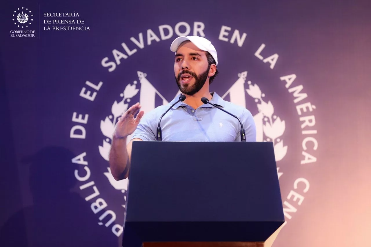 300 officials from El Salvador's Ministry of Culture fired for promoting gender ideology