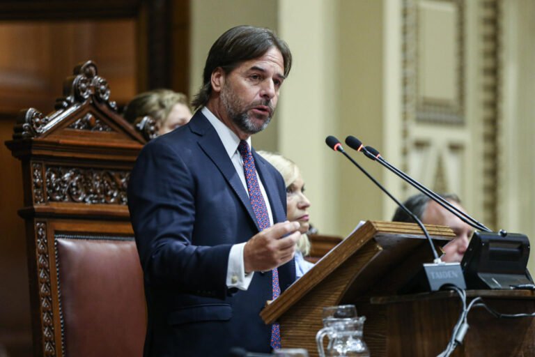 Lacalle Pou: “Nuestro vínculo con Argentina empieza a tener un motivo de optimismo”