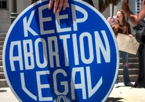 Votantes de Florida decidirán en noviembre sobre el aborto tras fallo del Supremo estatal