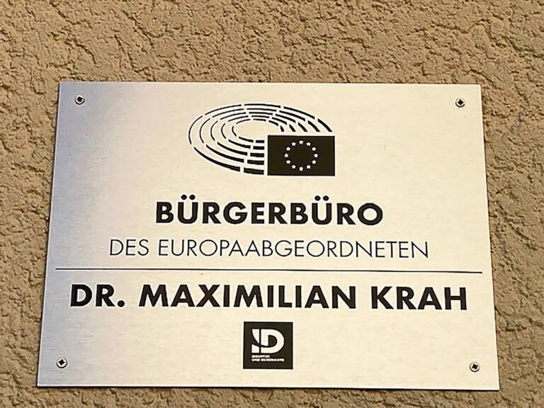 China rechaza presunto espionaje y convoca a embajadora alemana