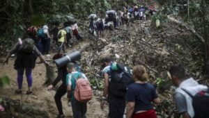 Colombia concederá un permiso especial de permanencia a determinados migrantes venezolanos