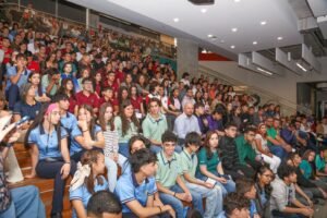 Más de 800 estudiantes compiten en Fórmula 1 in Schools Costa Rica 2024