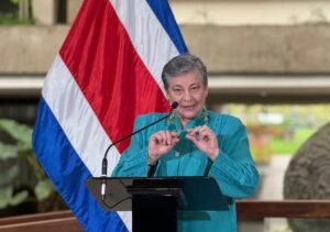 MEP elimina programas de educación sexual