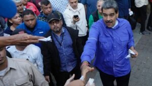 ¿Cómo funciona la maquinaria electoral del chavismo de acuerdo con los expertos?