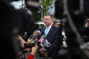 Chaves critica atraso en investigación contra hija de magistrado Rueda