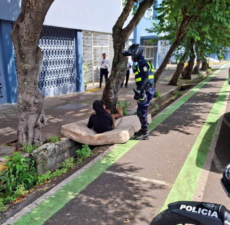 Director de Seguridad de San José sobre personas sin hogar: Cada quien escoge la vida que quiere