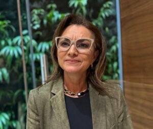 Kattia Cambronero solicita criterio del canciller ante propuesta de abandonar la Corte IDH