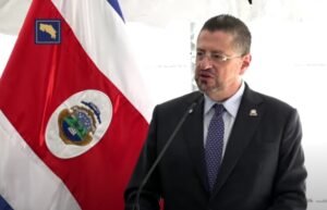 Chaves inaugura delegación de Fuerza Pública en Santa Ana