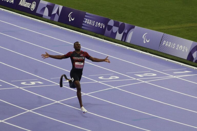 Sherman Guity: El mejor atleta paralímpico del mundo gana su cuarto oro