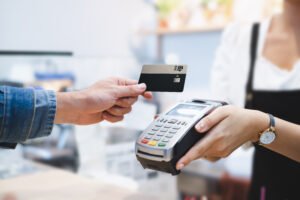 BAC Amplía Tarjetas BIO con American Express y Visa