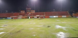 Puntarenas vs. Alajuelense se reprogramará por cancha anegada