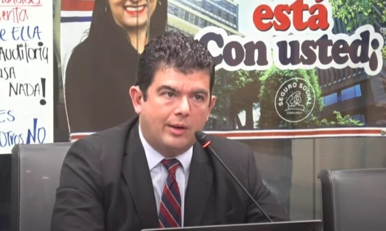 Álvaro Ramos asegura que la CCSS tiene la capacidad de administrar todos los Ebais