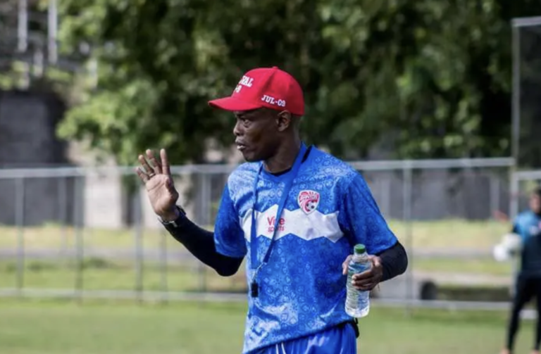 Julio César Dely Valdés renuncia al Santos tras eliminación en el Torneo de Copa