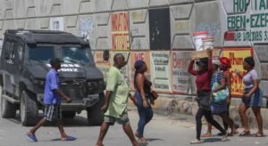 Una banda haitiana mata al menos a 70 personas, otros miles huyen: ONU