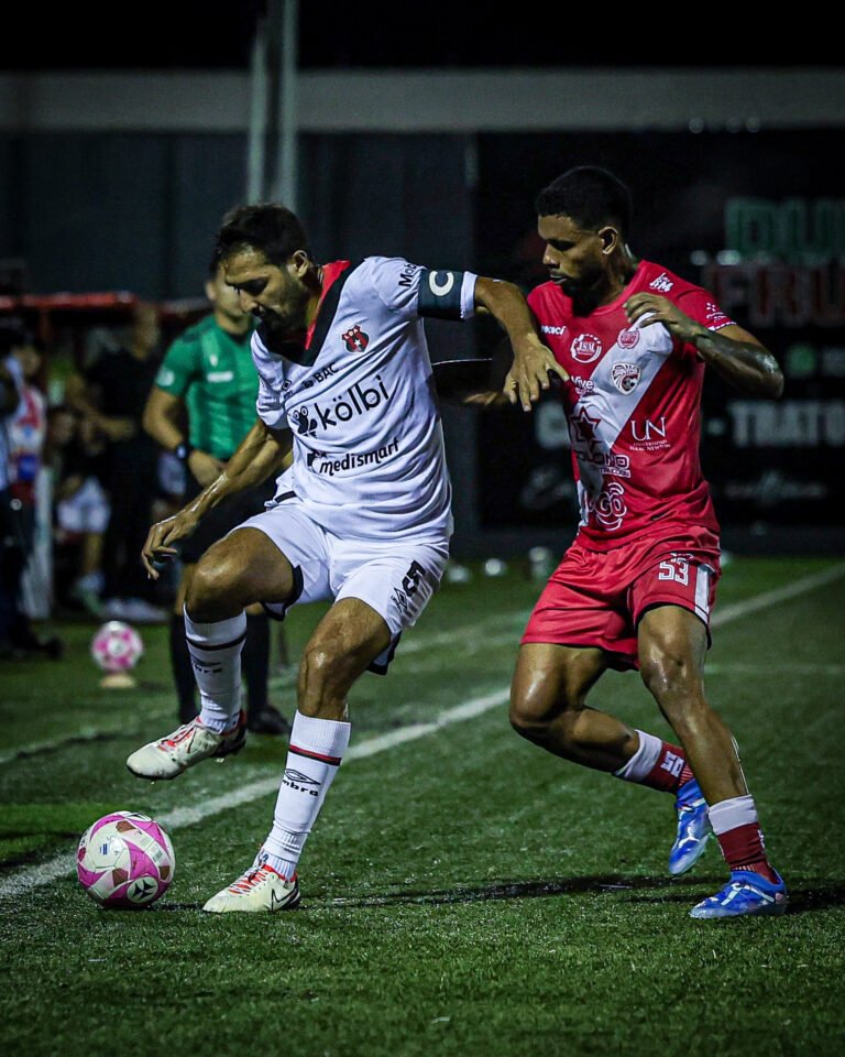 Alajuelense sí pudo eliminar a Santos y es finalista de Copa