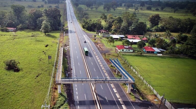 Gobierno destina $10 millones del Fondo de Avales para construcción de puentes peatonales en Ruta 32