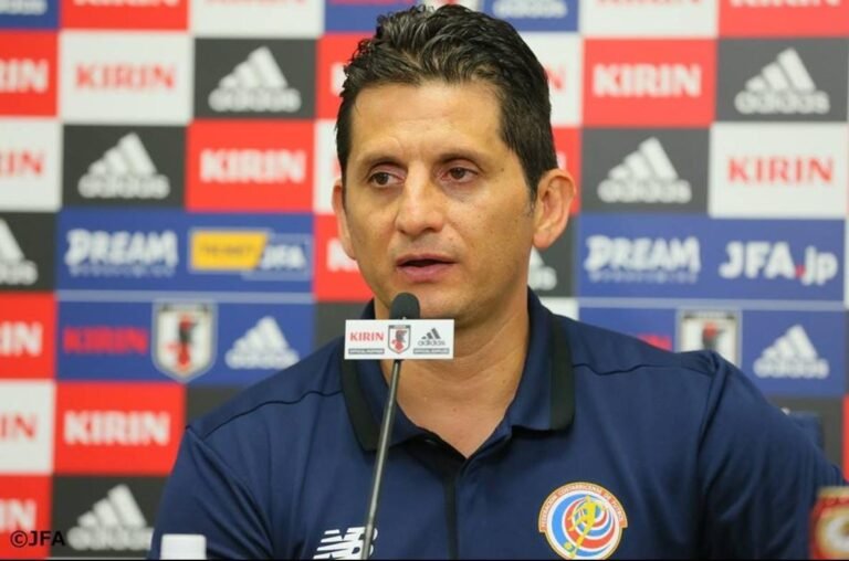 Ronald González regresa a Comunicaciones; Saprissa será su primer reto