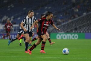 Alajuelense choca con la realidad al jugar en Concacaf