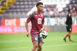 ¿Hijo de exjugador de Alajuelense será la salvación del Saprissa?