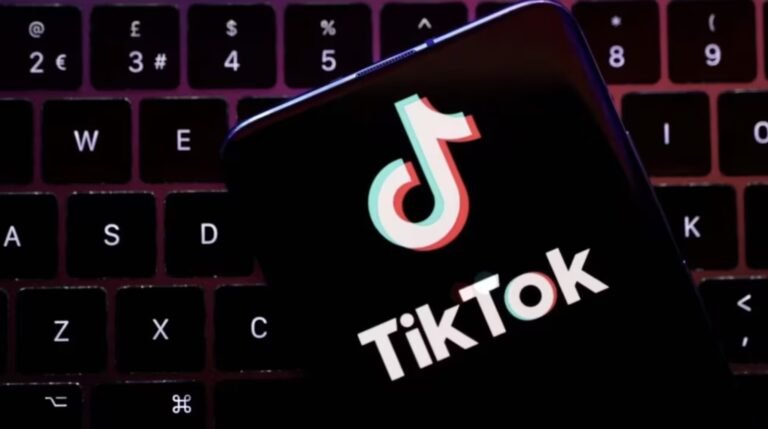 Maduro da 72 horas a TikTok para eliminar retos virales de Venezuela