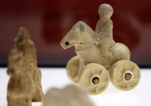 Museo alemán exhibe juguetes del Imperio Romano, similares a los actuales