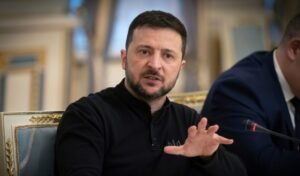 Zelenskyy dice que es necesaria “determinación” para poner fin a la guerra