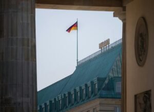 Contribuyentes piden eliminar cinco ministerios en próximo Gobierno alemán