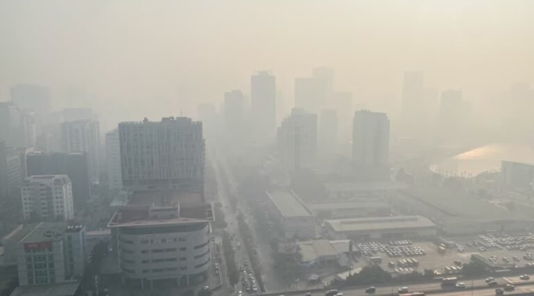 Hanói es declarada la ciudad más contaminada del mundo y las autoridades planean tomar medidas