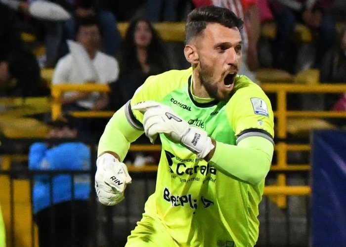 Washington Ortega, el guardián uruguayo con buenos números que refuerza a Alajuelense