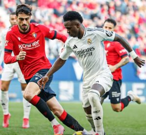 Vinícius Jr. en el ojo del huracán: No se pierda la ridícula simulación que generó polémica ante Osasuna