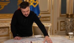 Zelensky dice “hagamos un trato”, ofrece a Trump asociación en minerales y busca seguridad