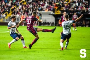 Agónica victoria de Saprissa evita el desastre en la Copa de Campeones