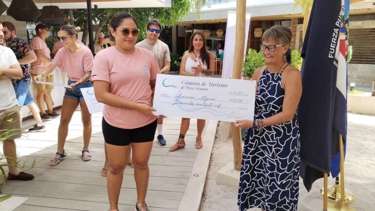 Ganancias de Fiestas de Playa Sámara ayudan a financiar proyecto de organización de mujeres