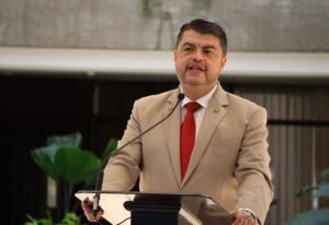 Ministro de Seguridad califica de ignorante y malintencionado al secretario del PLN