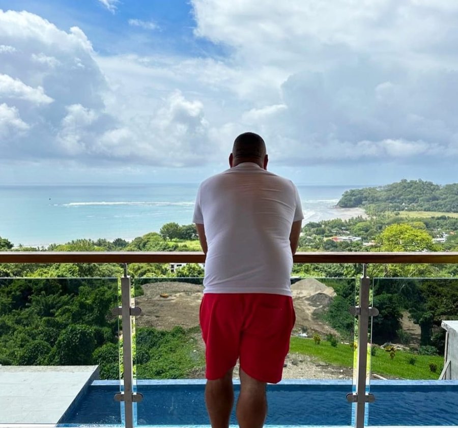 Ronny Cortés es un empresario samareño dedicado a los bienes y raíces. Foto: Tomada de su perfil en Instagram