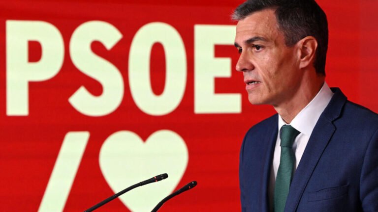 Sánchez no dimite ni adelanta elecciones a pesar del caso de corrupción que salpica a su partido