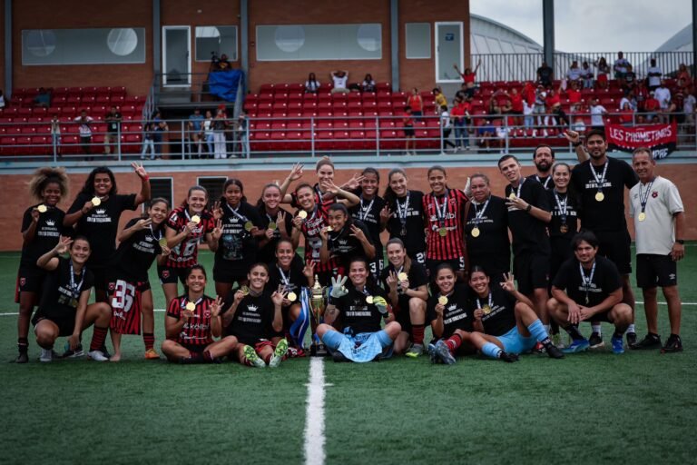 Alajuelense devuelve la corona de Uncaf a Costa Rica y ahora va por más