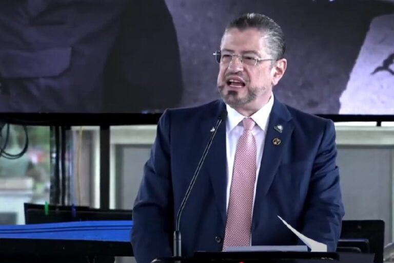 Chaves: Necesitamos 57 diputados que le digan al Poder Judicial, se acabó