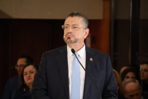 Diputados votarán inmunidad de Chaves el martes 16 de diciembre