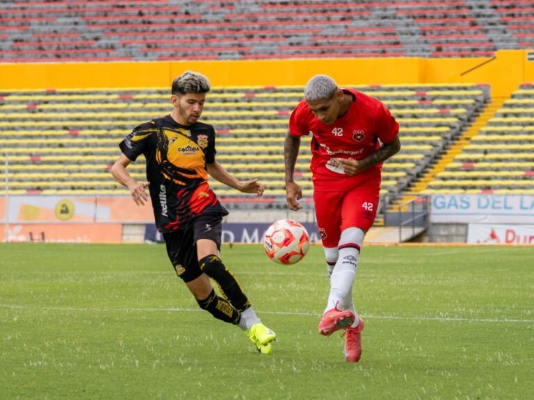 ¿Dónde ver el debut del nuevo Alajuelense de Óscar Ramírez?