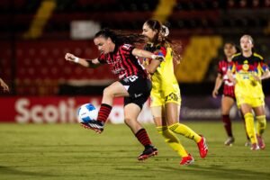 (Video) Alajuelense Femenino se le planta al América de México
