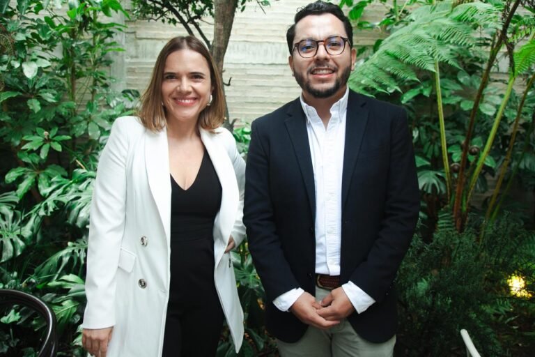 Latam Fintech Hub y Sentidos Comunicaciones se unen para visibilizar y posicionar el ecosistema financiero tecnológico de la región