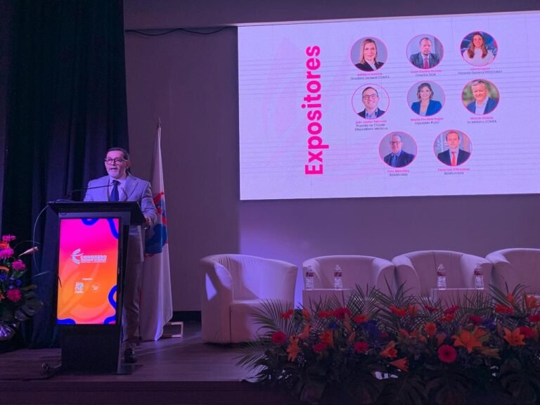 Competitividad y reformas urgentes:  los mensajes del Congreso de Comercio Exterior