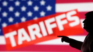 Trump renueva anuncio sobre aranceles del 100% para las películas producidas fuera de EE.UU.