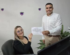 Eder Hernández Ulloa inscribe su precandidatura a diputado por Liberación Nacional