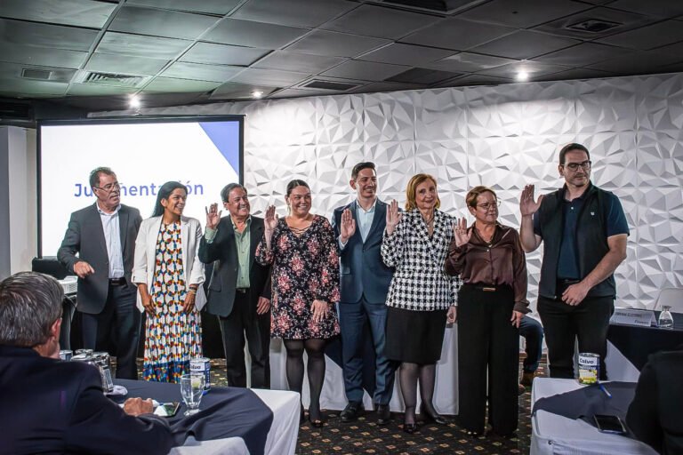 CADEXCO nombra Junta Directiva diversa en sectores, fuerte y unida