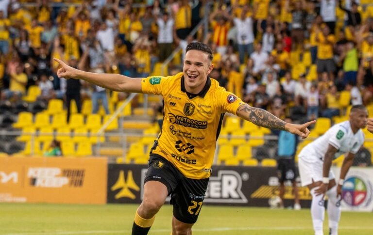 Liberia sigue en el liderato del torneo tras derrotar a Sporting