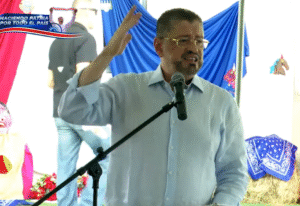 Chaves: El crédito es del que lo hace, lo completa, lo termina y lo financia. No del que habla papaya