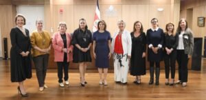 Foro de Mujeres Políticas aboga por diálogo y respalda a Vanessa Castro