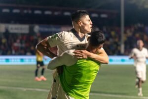 Alajuelense le pasa por encima a Herediano con un golazo entre el 1-3